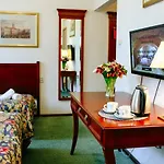 Miodosytnia 4* Krakow