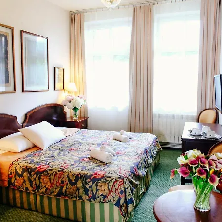 Miodosytnia 3* Krakow