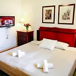 Miodosytnia 4* Kraków