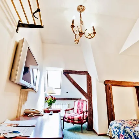 Apart Otel Miodosytnia