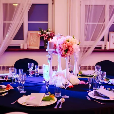 Apart Otel Miodosytnia 3*