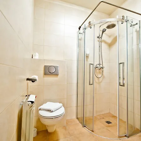 Miodosytnia 3* Krakow