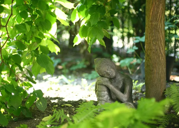 Miodosytnia Aparthotel 4*