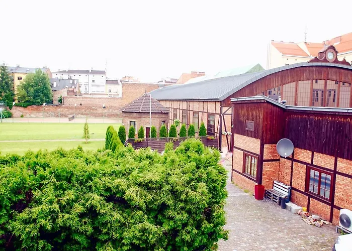 Aparthotel Miodosytnia 4*