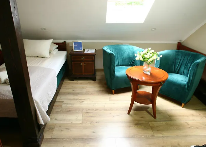 Miodosytnia Aparthotel 4*