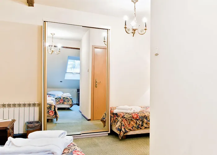 Aparthotel Miodosytnia