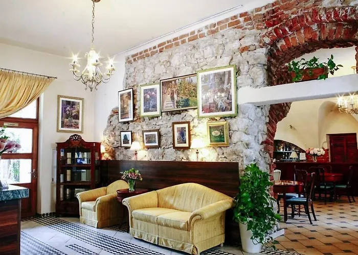 Aparthotel Miodosytnia