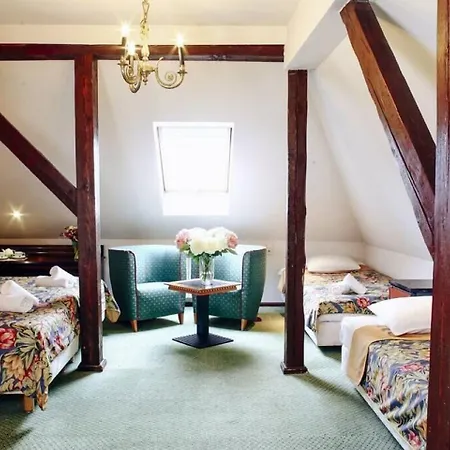 Miodosytnia Appart hôtel 4*